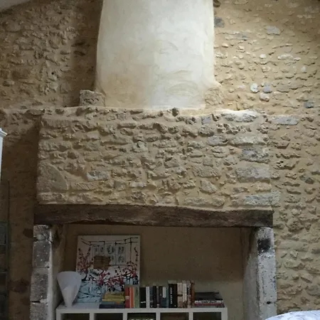 Stone In Dordogne - Entire With Parking, Near Chateaux & Wine Regions *